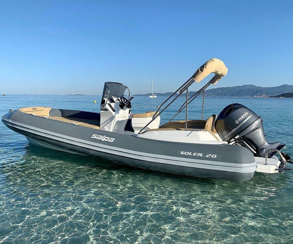 Boat On Yacht Club - Saint-Martin - SXMMAP