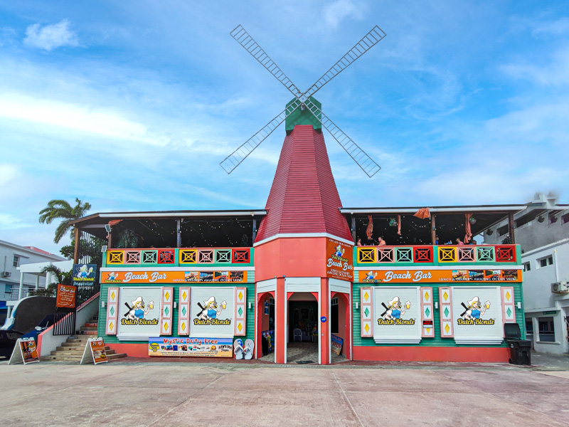  Dutch Blonde Beach Bar - Waterfront - Philispburg - Sint Maarten - SXMMAP