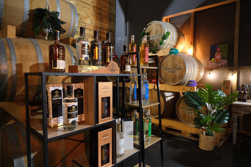 sxmmap.com - Oualichi Shop - Rhum Gouverneur - Cul de Sac - Saint-Martin