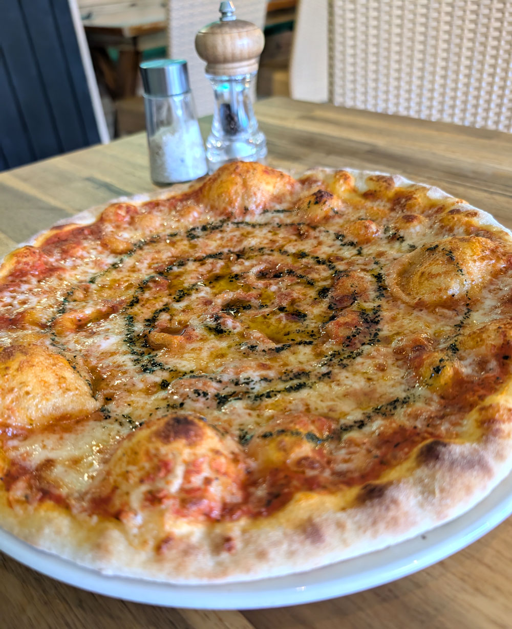 sxmmap.com - rialto pizza - maho - sint maarten
